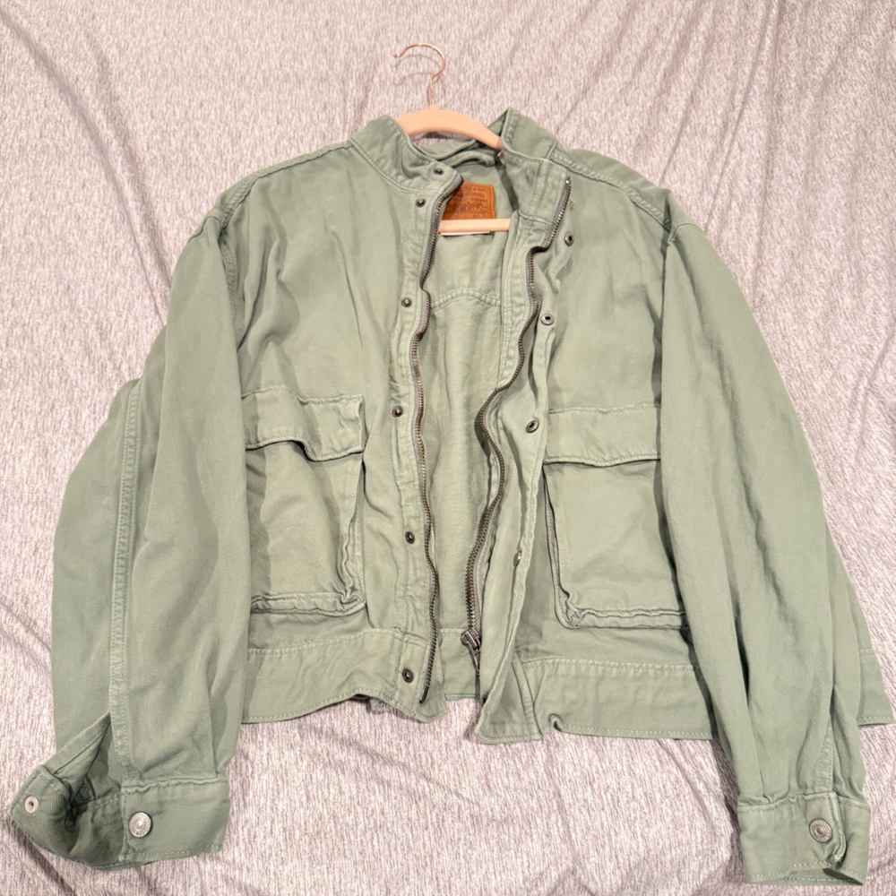 Levi's Green Utility Jacket (SIZE M)